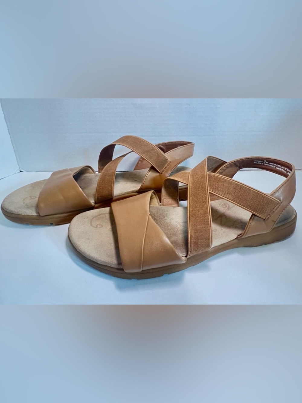 Yuu Tan Crossover 9M Slip-on Hermina Elastic Strap Sandals